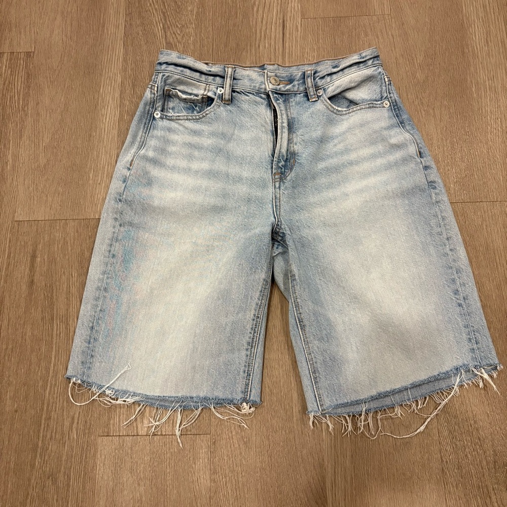 American Eagle Outfitters Blue Jean Shorts Distressed Mom High-Waisted